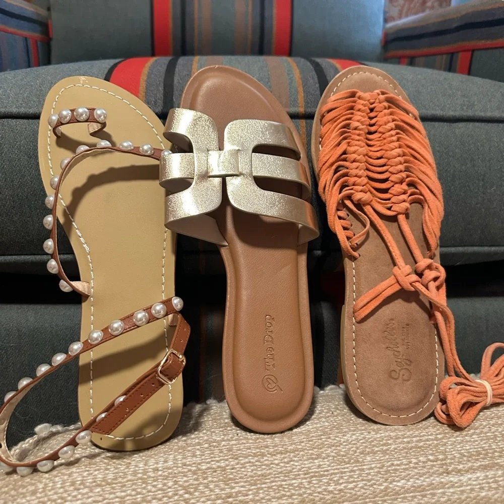 3 for 1 cute sandals! Size 9-9.5 - Picture 12 of 12